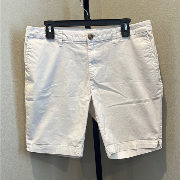 Faded Glory White Flat Front Shorts Crisp Tailored Design - Picture 1 of 3